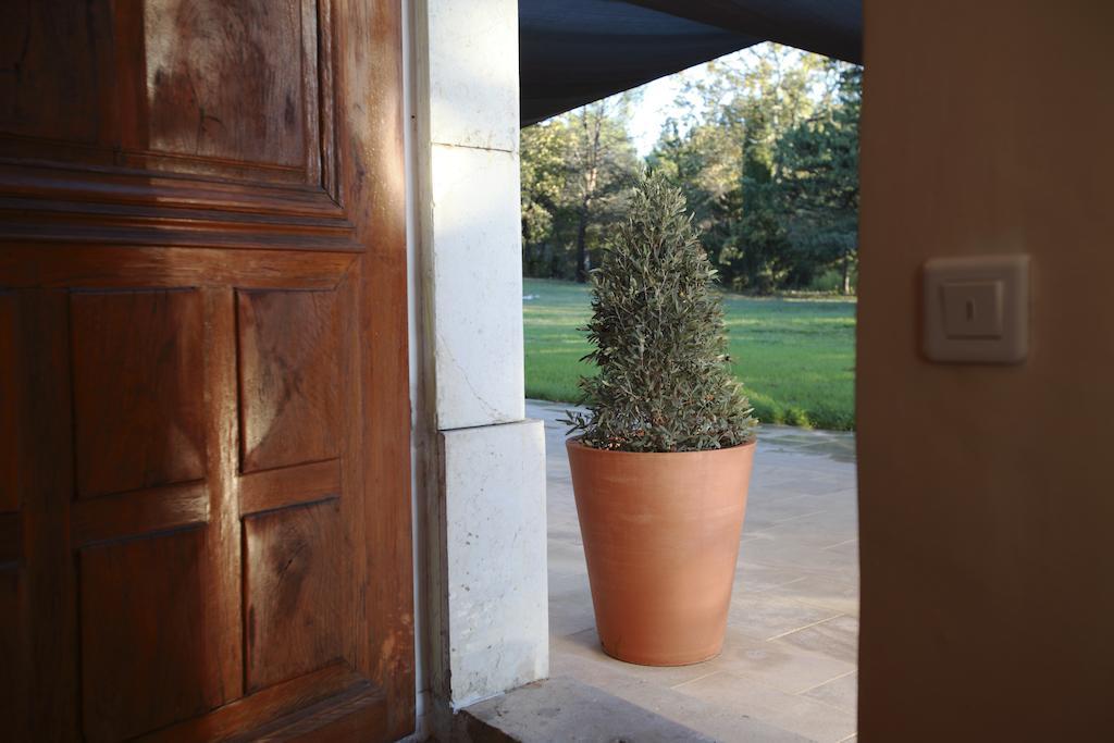 La Maison R Bed and Breakfast Pignans Esterno foto
